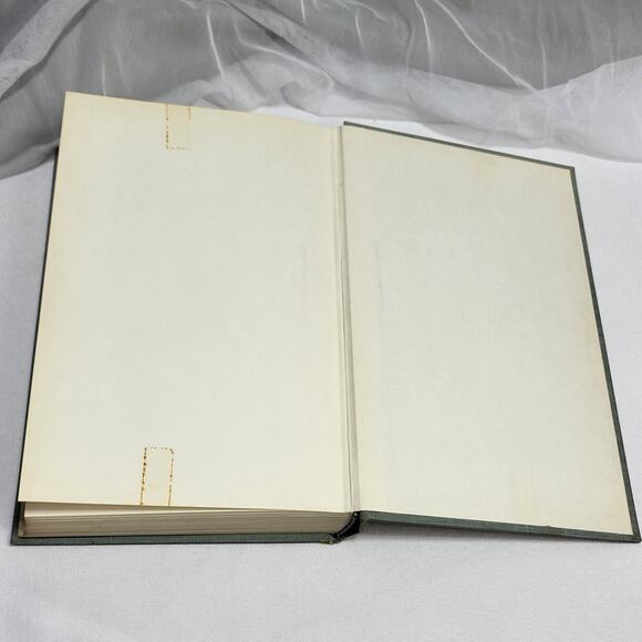 VTG 1963 Vacuum Technology Andrew Guthrie Alameda State College Physics Textbook - Picture 11 of 13